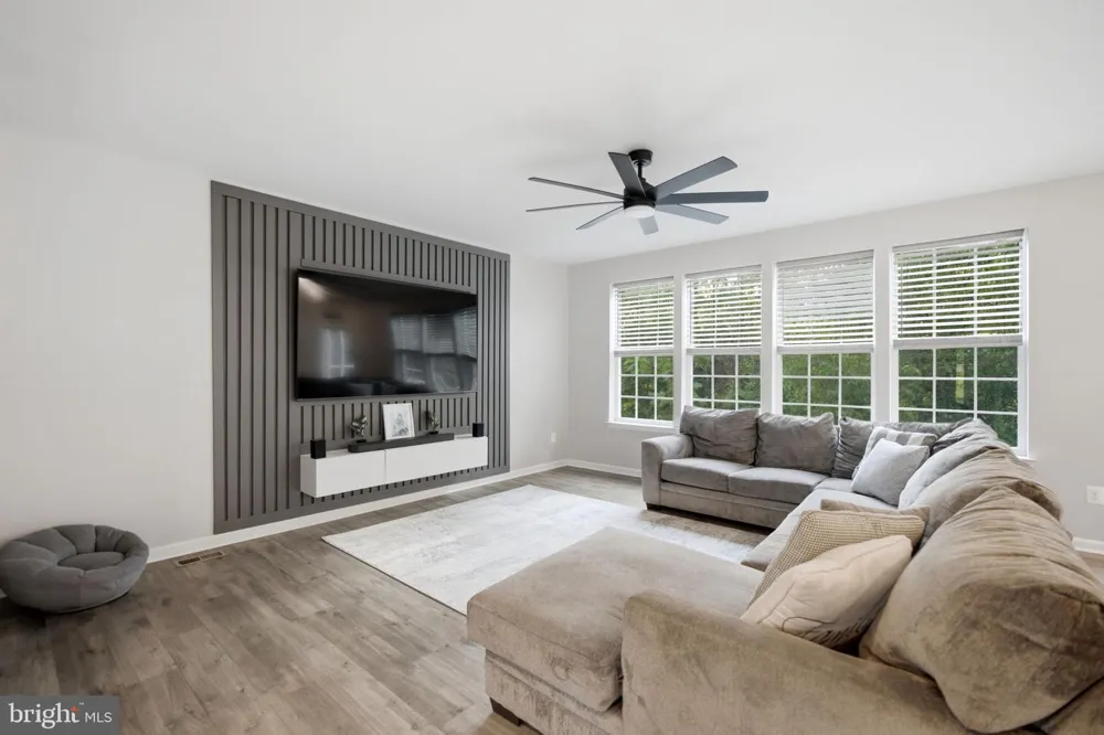 225 STARKEYS LANDING Shepherdstown, WV 25443