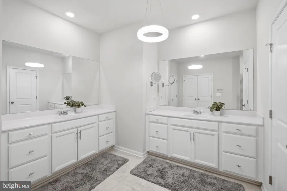 225 STARKEYS LANDING Shepherdstown, WV 25443