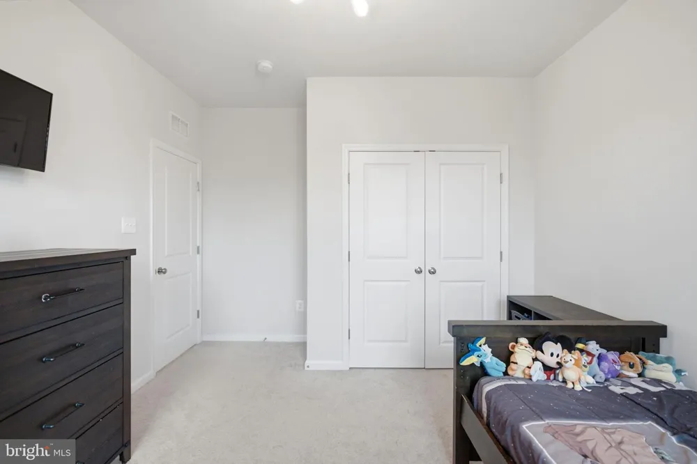 225 STARKEYS LANDING Shepherdstown, WV 25443