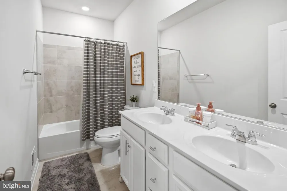 225 STARKEYS LANDING Shepherdstown, WV 25443