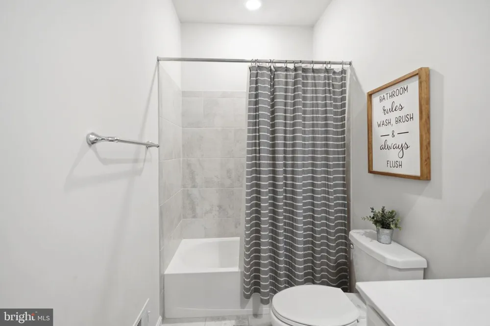 225 STARKEYS LANDING Shepherdstown, WV 25443