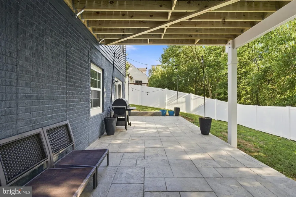 225 STARKEYS LANDING Shepherdstown, WV 25443