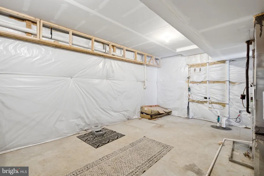 225 STARKEYS LANDING Shepherdstown, WV 25443