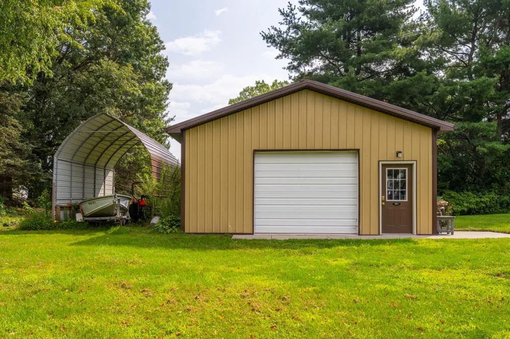 5685 Topanga Drive Coloma, MI 49038