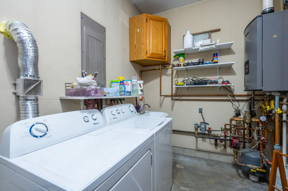 5685 Topanga Drive Coloma, MI 49038