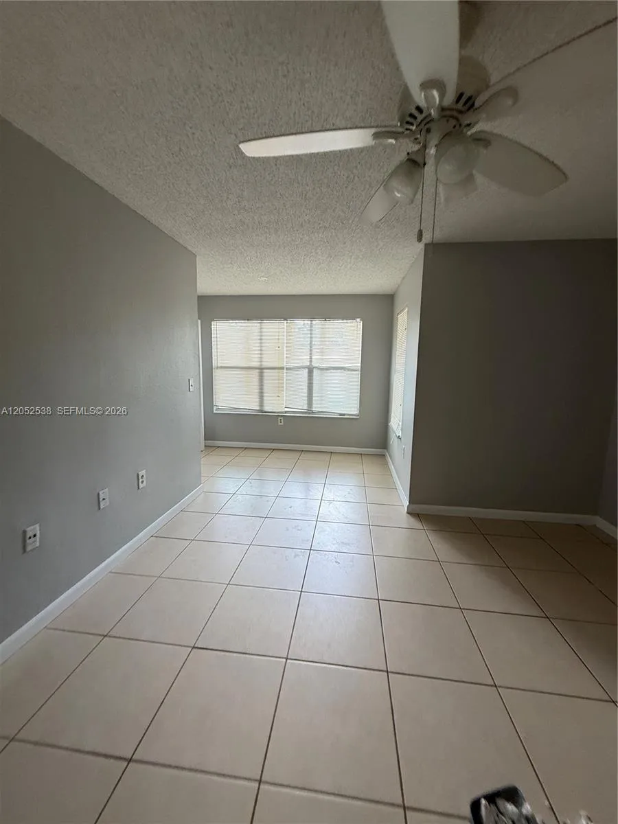 663 Vista Isles Dr #1715 Sunrise, FL 33325