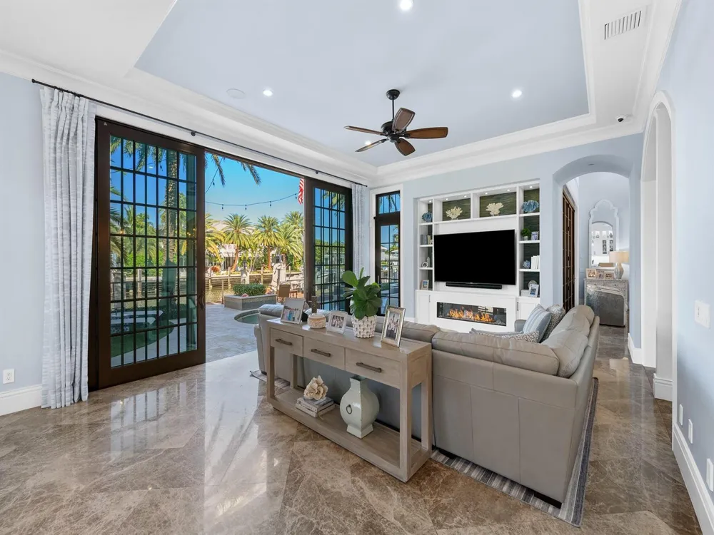 2319 NE 28TH STREET Lighthouse Point, FL 33064