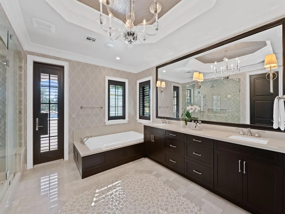 2319 NE 28TH STREET Lighthouse Point, FL 33064