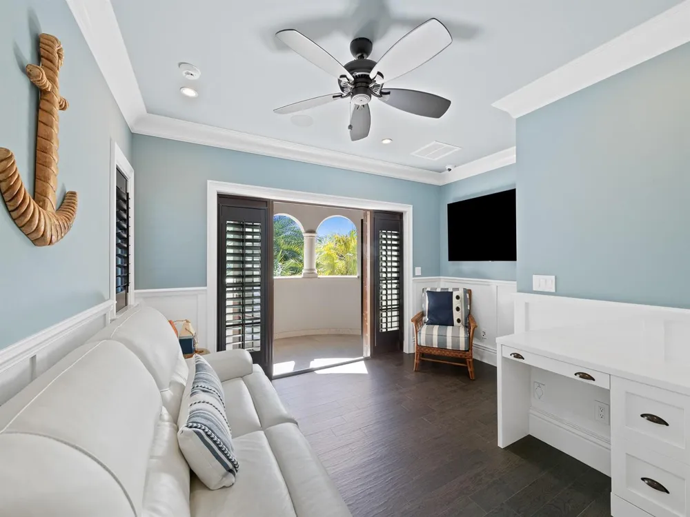 2319 NE 28TH STREET Lighthouse Point, FL 33064