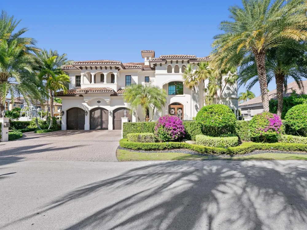 2319 NE 28TH STREET Lighthouse Point, FL 33064