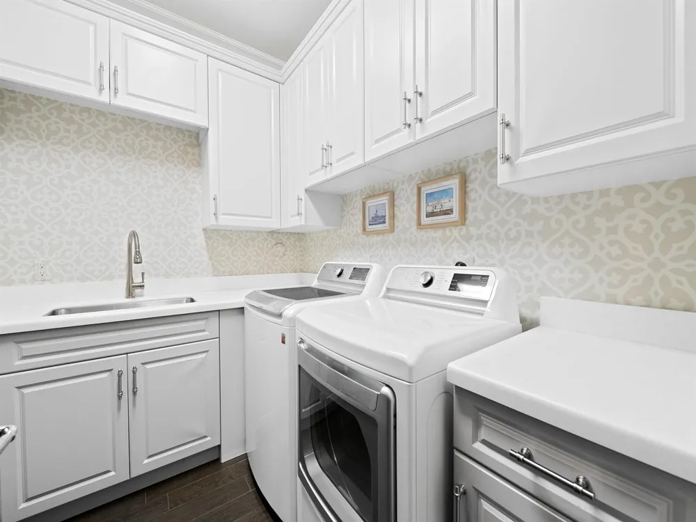 2319 NE 28TH STREET Lighthouse Point, FL 33064