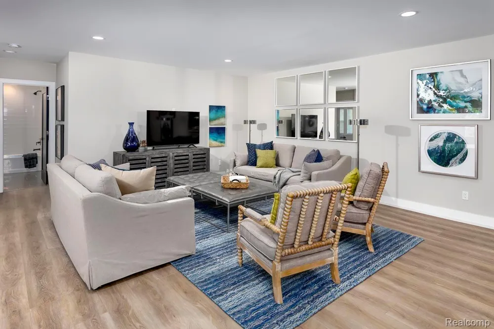 30809 E Franklin Hills Court E #8 Farmington Hills City, MI 48334