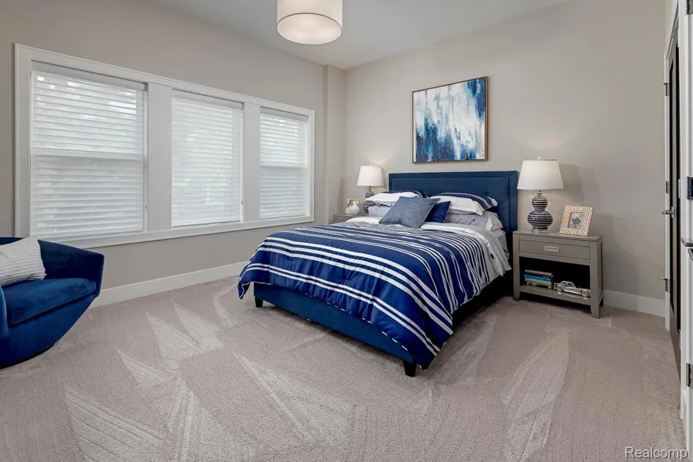 30809 E Franklin Hills Court E #8 Farmington Hills City, MI 48334