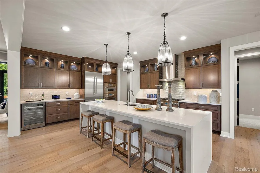 30809 E Franklin Hills Court E #8 Farmington Hills City, MI 48334