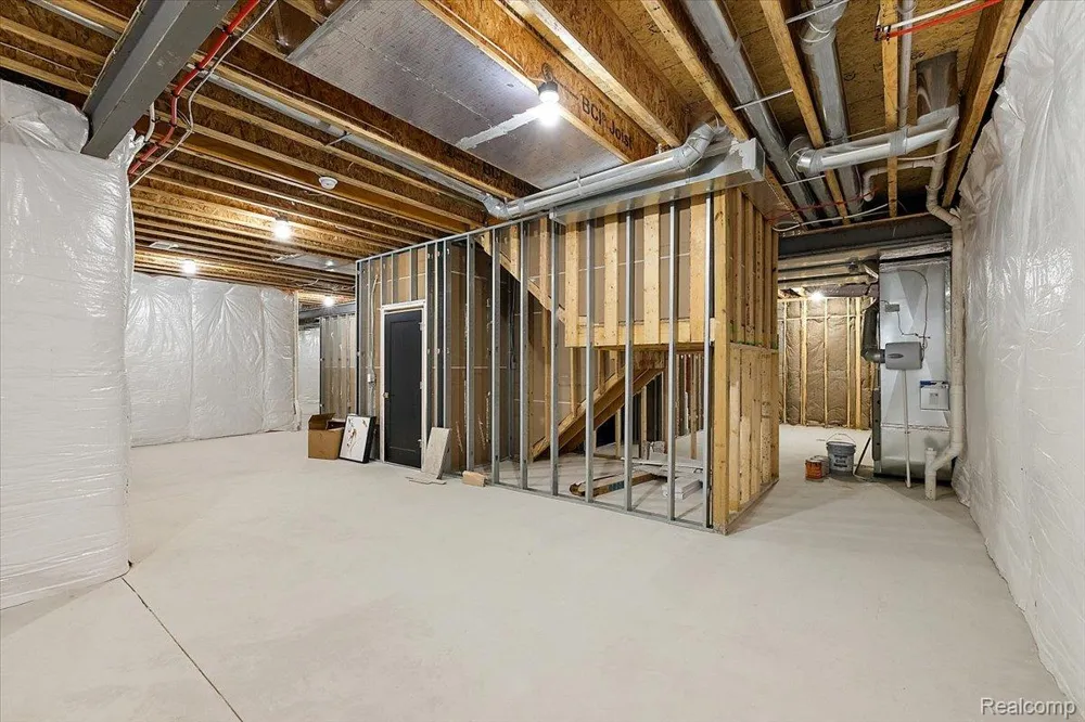 30809 E Franklin Hills Court E #8 Farmington Hills City, MI 48334