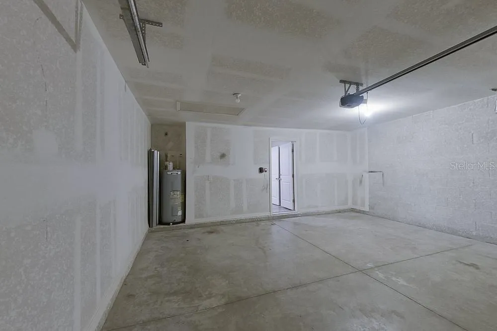 9143 AEGEAN CIRCLE Lehigh Acres, FL 33936
