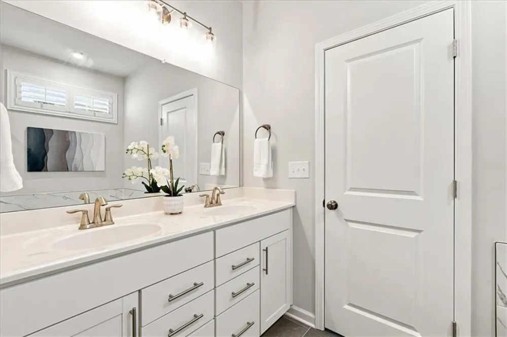 1596 Maston Road Auburn, GA 30011