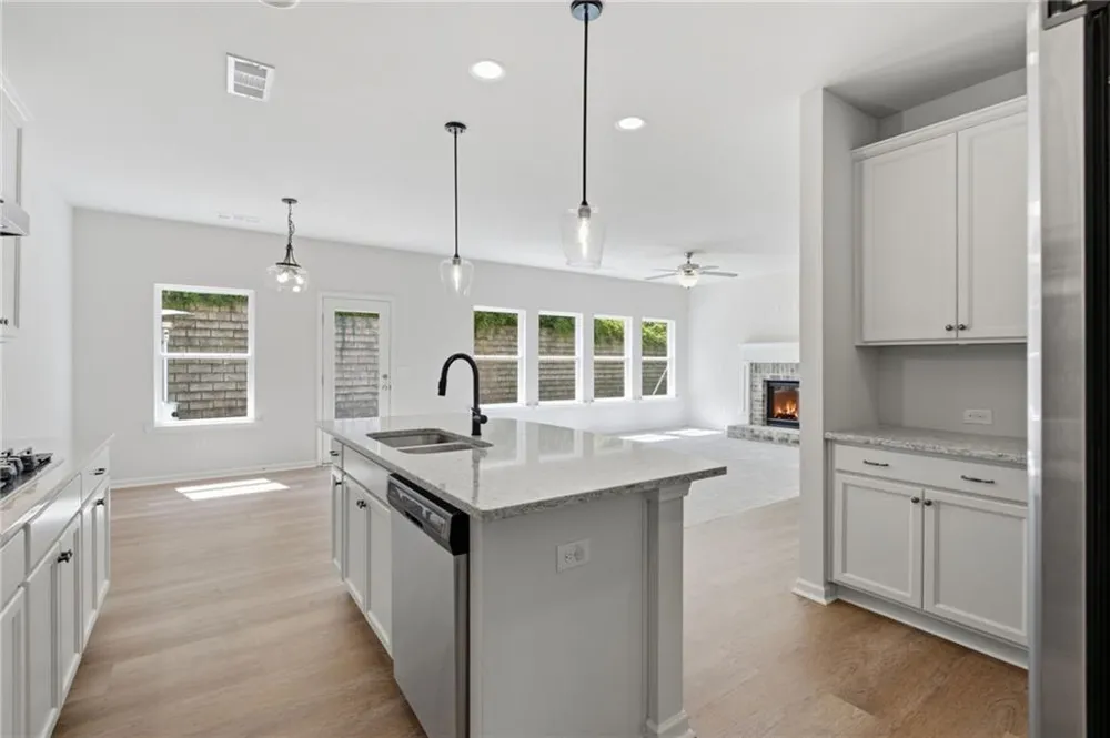 6135 Banyan Trail Cumming, GA 30028