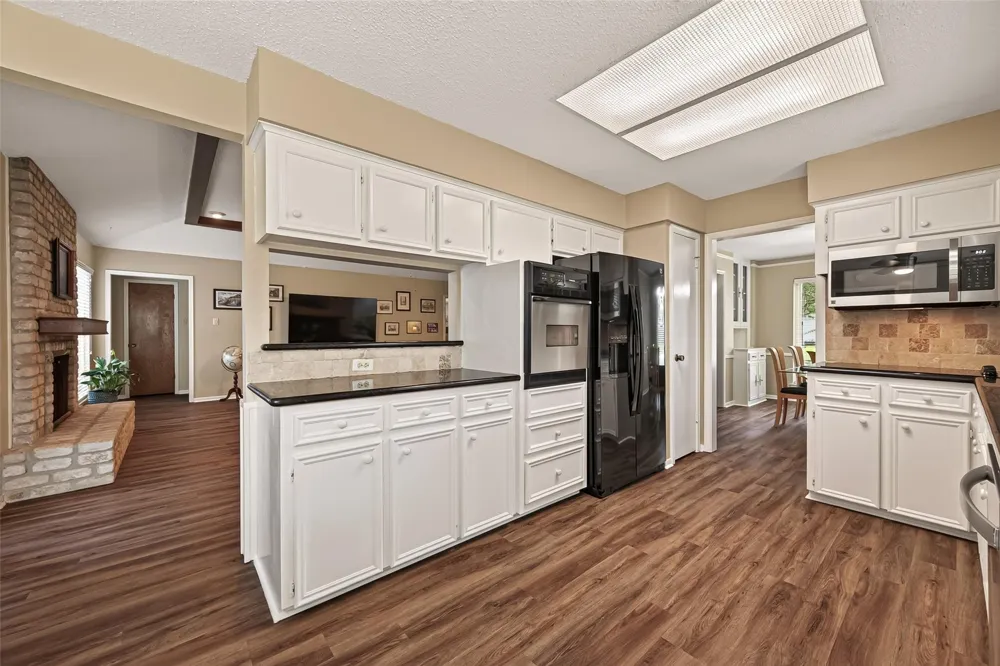 16431 Larkfield Drive Houston, TX 77059