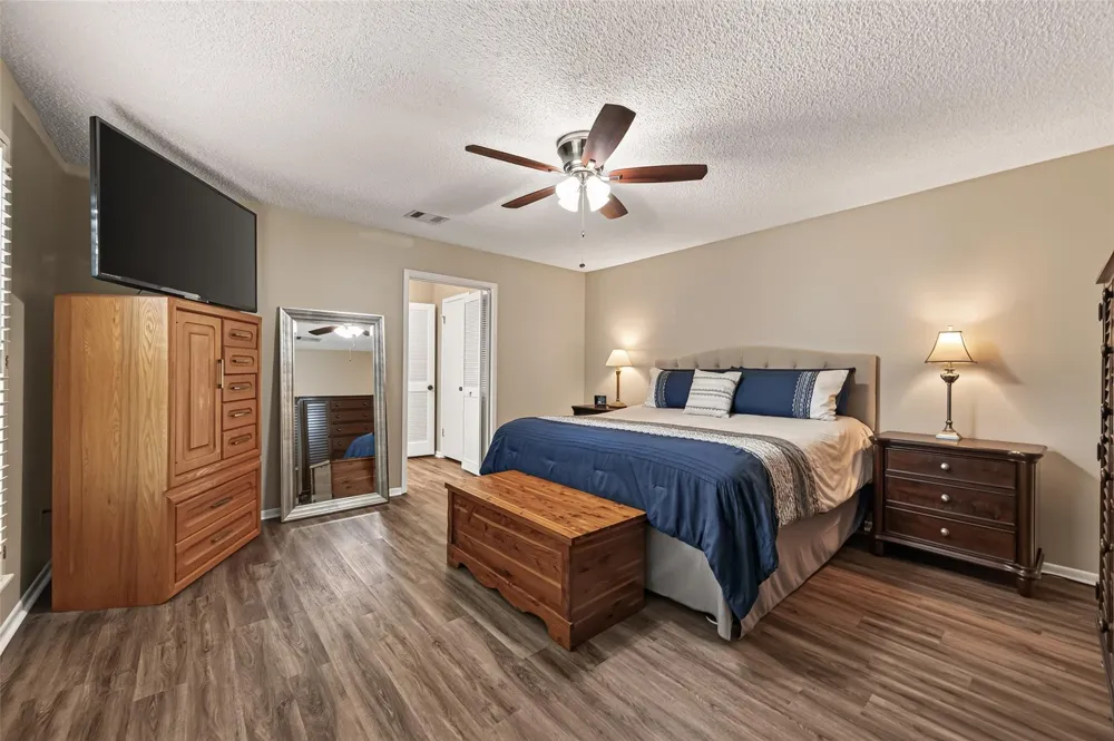 16431 Larkfield Drive Houston, TX 77059