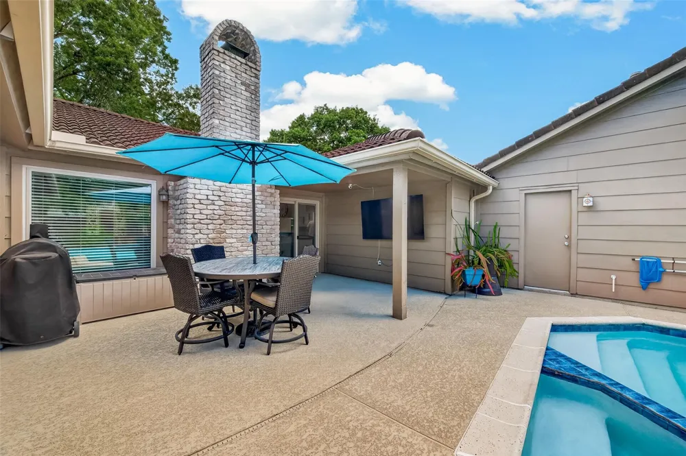 16431 Larkfield Drive Houston, TX 77059