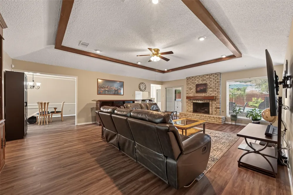 16431 Larkfield Drive Houston, TX 77059