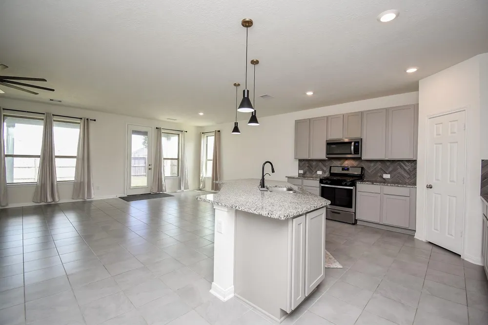 1003 Haven Hill Ln La Marque, TX 77568