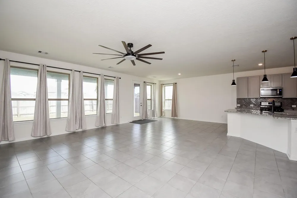 1003 Haven Hill Ln La Marque, TX 77568