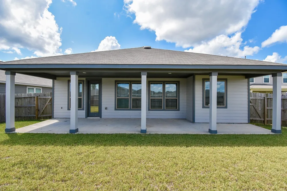 1003 Haven Hill Ln La Marque, TX 77568