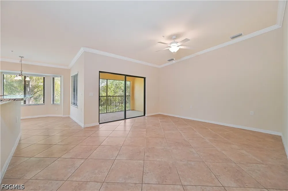 Julias Way #1224 Fort Myers, FL 33919
