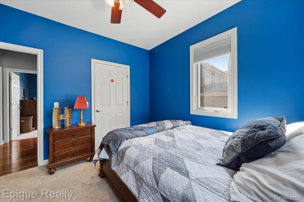 395 Indianwood Road Orion Charter Township, MI 48362