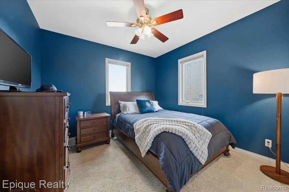 395 Indianwood Road Orion Charter Township, MI 48362