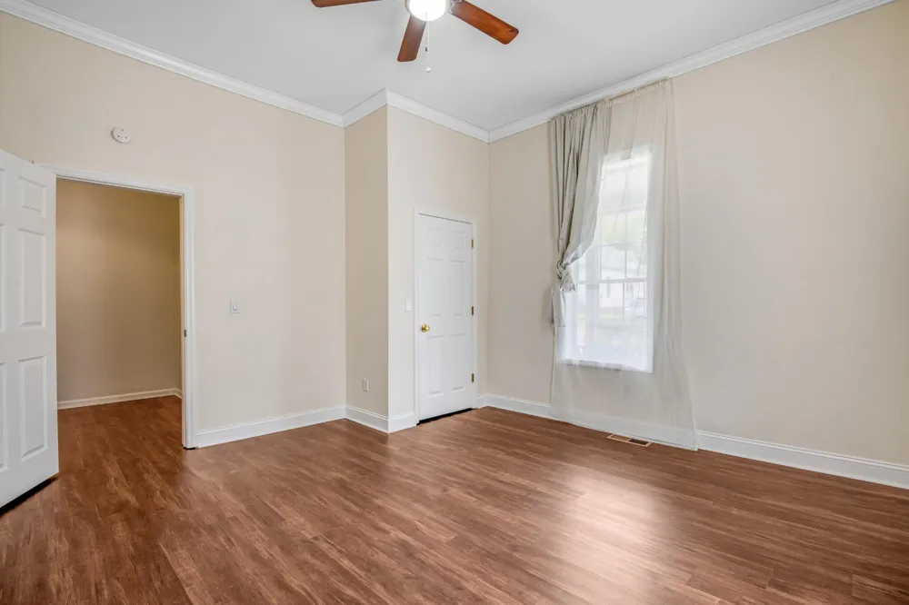 2011 E 13th Street Chattanooga, TN 37404