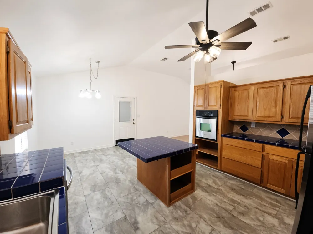 15 Las Flores Drive Wimberley, TX 78676