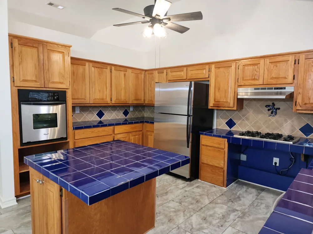 15 Las Flores Drive Wimberley, TX 78676