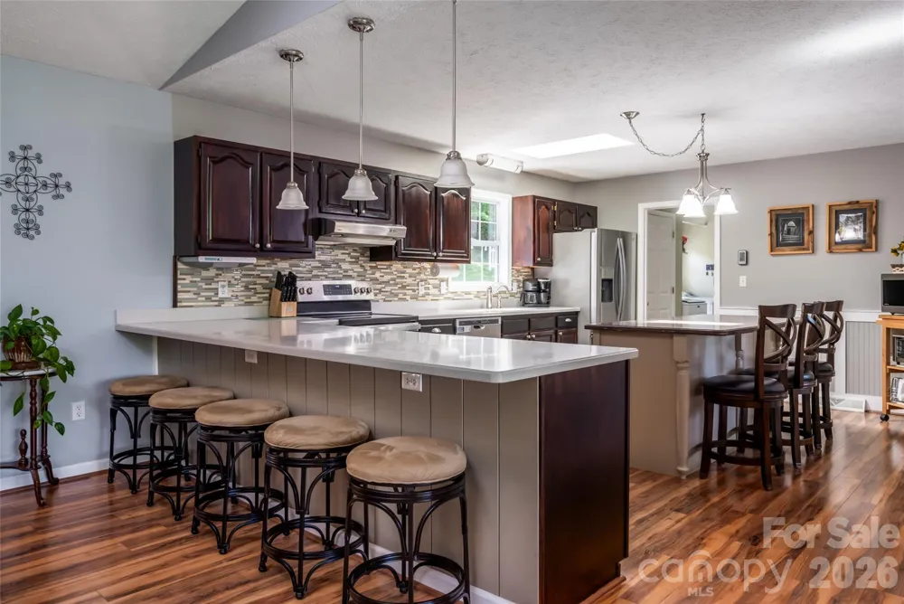 40 Meadow Drive Horse Shoe, NC 28742