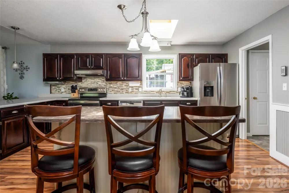 40 Meadow Drive Horse Shoe, NC 28742