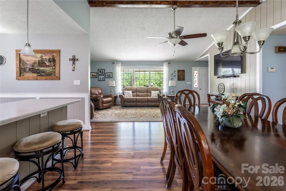 40 Meadow Drive Horse Shoe, NC 28742