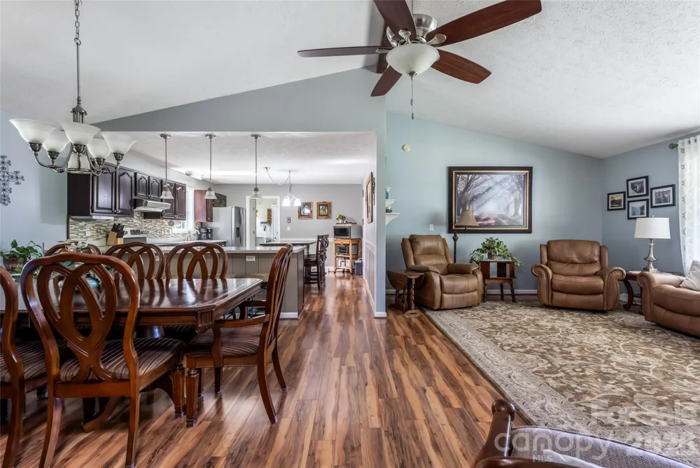 40 Meadow Drive Horse Shoe, NC 28742