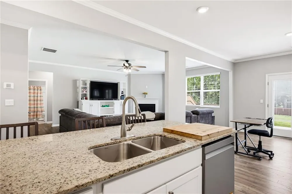 371 Highgrove Way Dallas, GA 30157