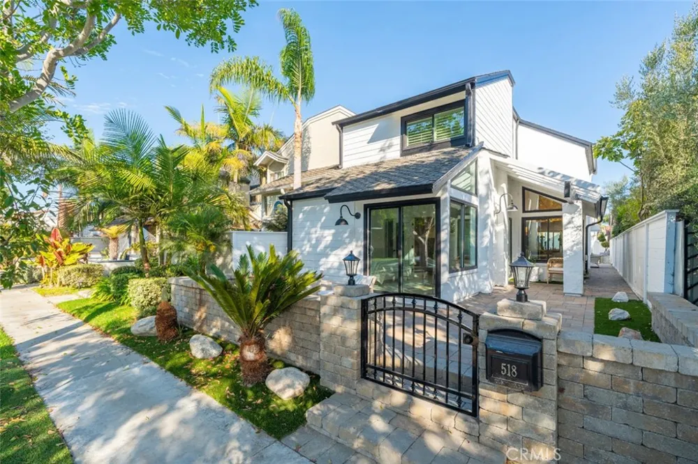 518 19th Huntington Beach, CA 92648