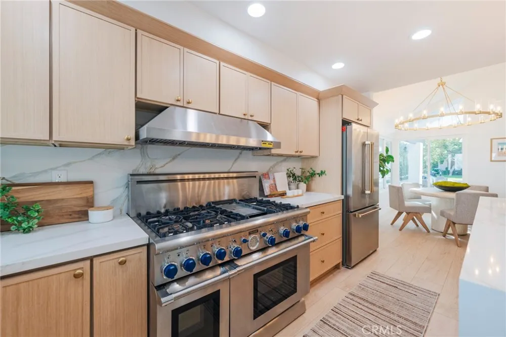 518 19th Huntington Beach, CA 92648
