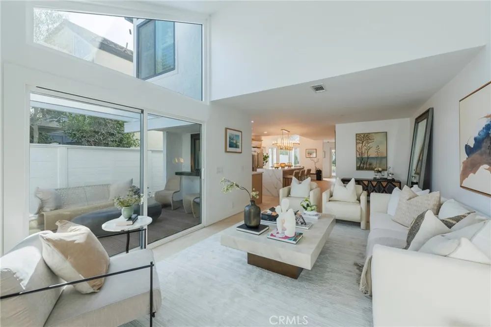 518 19th Huntington Beach, CA 92648