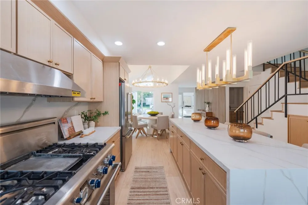 518 19th Huntington Beach, CA 92648