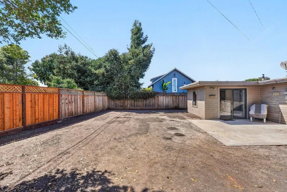 523 Maple Street Aptos, CA 95003