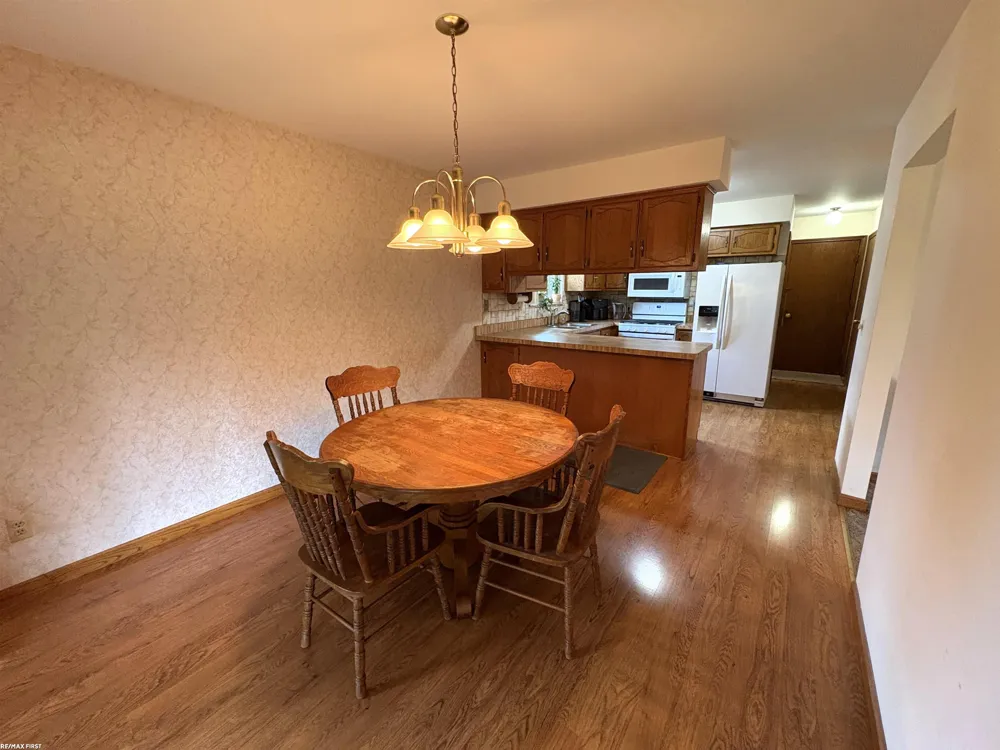 48150 Virginia Court Macomb Township, MI 48044