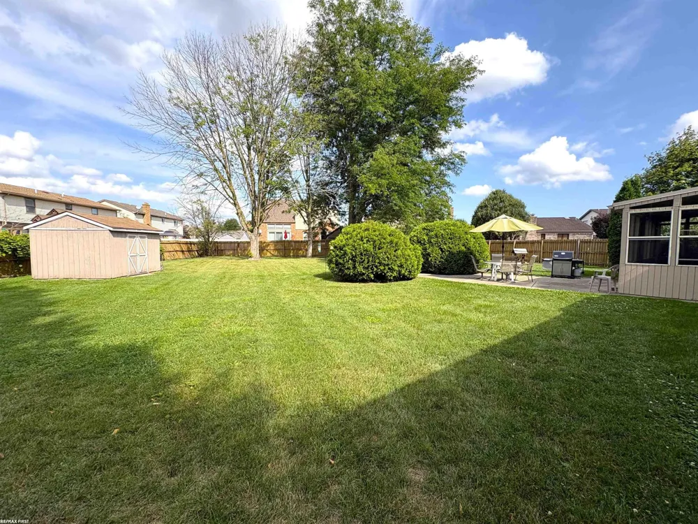 48150 Virginia Court Macomb Township, MI 48044