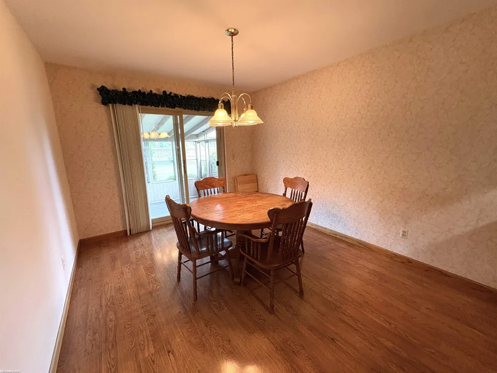 48150 Virginia Court Macomb Township, MI 48044