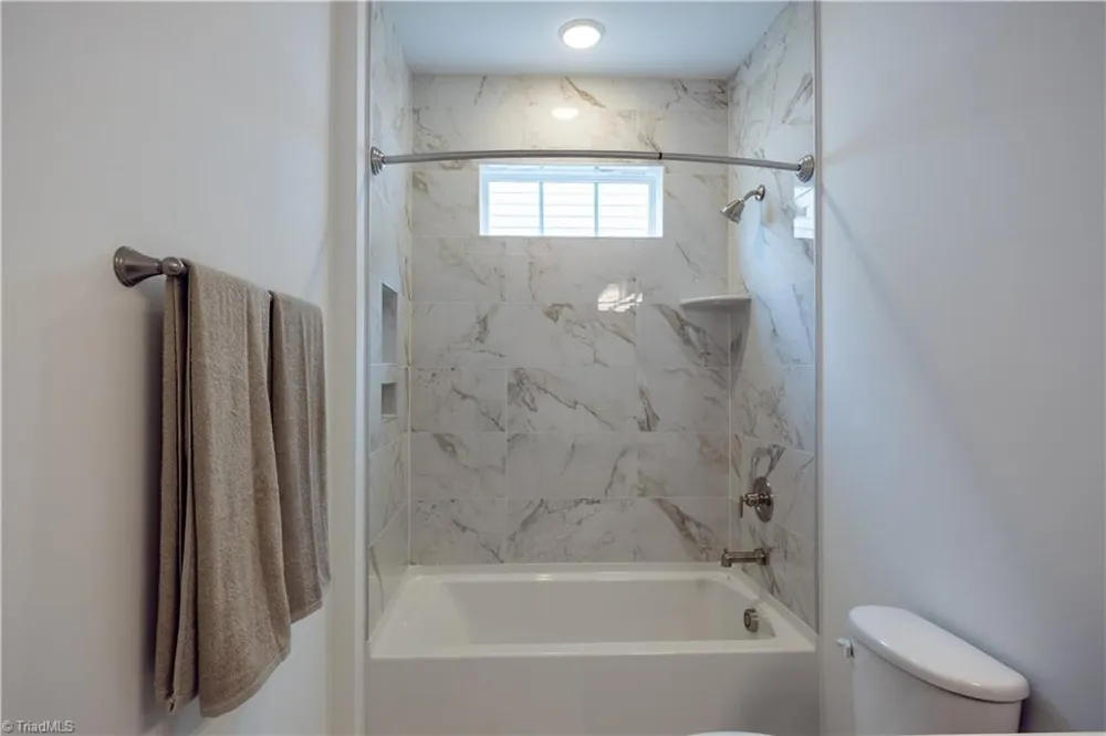 2423 Augusta Drive Asheboro, NC 27205