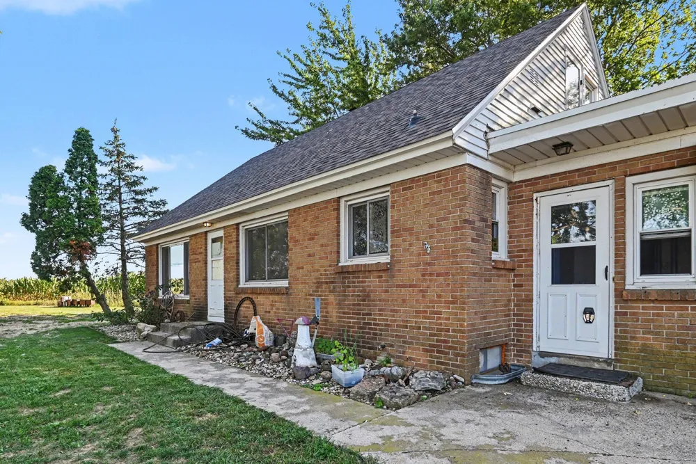 3880 Lincoln Road Holland, MI 49423